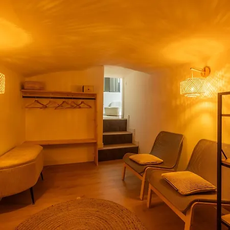 - Centre Cosy Equipe 2 Personnes * Riom